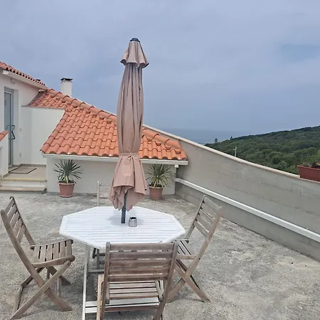 度假居 Aromas Do Oceano